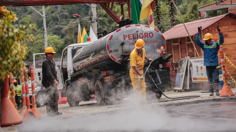 Pavimentación de la vía Ibagué – Juntas será entregada en diciembre: Gobernación del Tolima Pavimentación de la vía Ibagué – Juntas será entregada en diciembre: Gobernación del Tolima