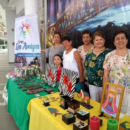 “Las amigas”: el colectivo de mujeres en Ibagué que realiza manualidades con distintas técnicas “Las amigas”: el colectivo de mujeres en Ibagué que realiza manualidades con distintas técnicas