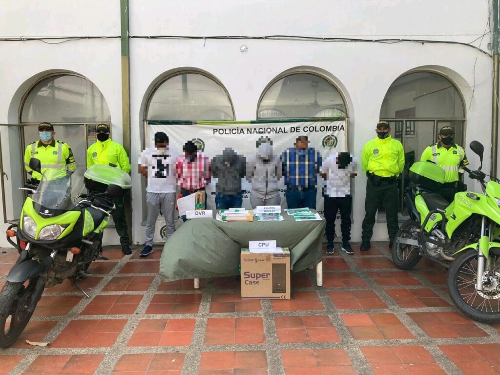 En libertad funcionarios de la Gobernación del Tolima por un error en sus órdenes de captura En libertad funcionarios de la Gobernación del Tolima por un error en sus órdenes de captura