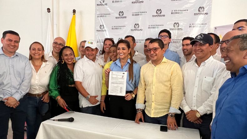 Adriana Magali Matiz inscribió su candidatura a la Gobernación del Tolima Adriana Magali Matiz inscribió su candidatura a la Gobernación del Tolima