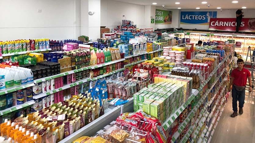 ‘Con este Mercacentro estamos generando 15 nuevos empleos’: Carlos Alvarado ‘Con este Mercacentro estamos generando 15 nuevos empleos’: Carlos Alvarado