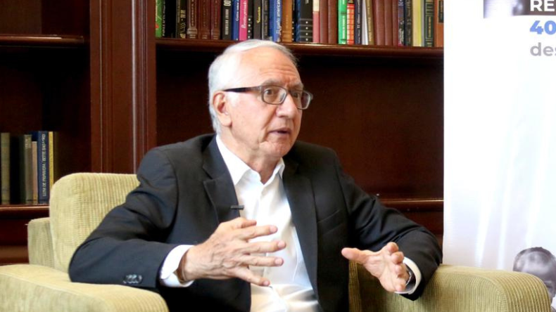 Abren investigación al Ministro de Salud por escasez de medicamentos Abren investigación al Ministro de Salud por escasez de medicamentos