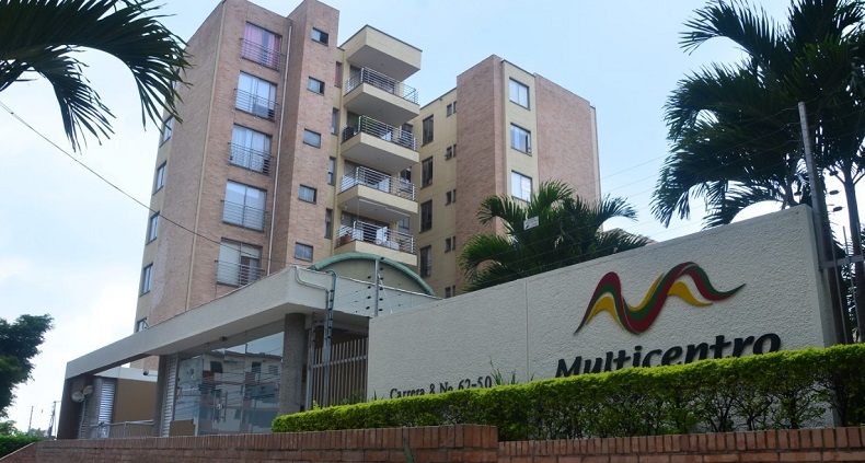 Ladrones burlaron la seguridad del conjunto residencial Multicentro y se llevaron $130 millones de un apartamento Ladrones burlaron la seguridad del conjunto residencial Multicentro y se llevaron $130 millones de un apartamento