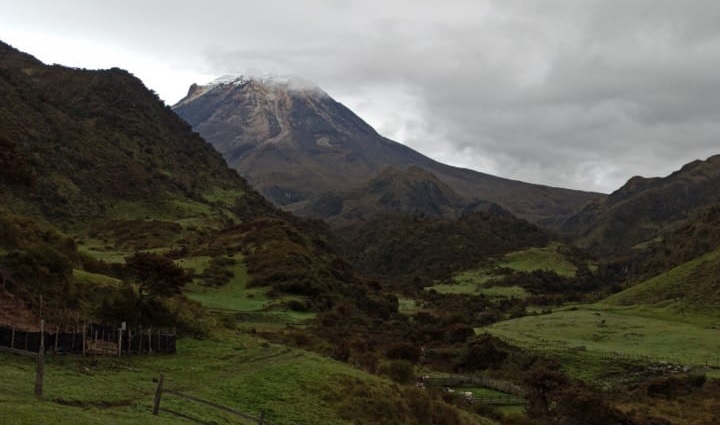 Montañista sufrió delicado accidente en el Nevado del Tolima Montañista sufrió delicado accidente en el Nevado del Tolima