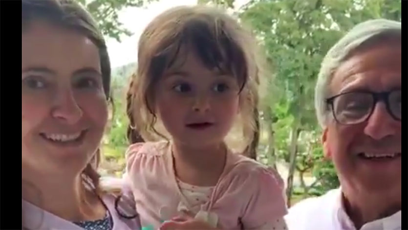 Senadora Paloma Valencia graba video con su hija haciendo política y genera polémica en redes sociales