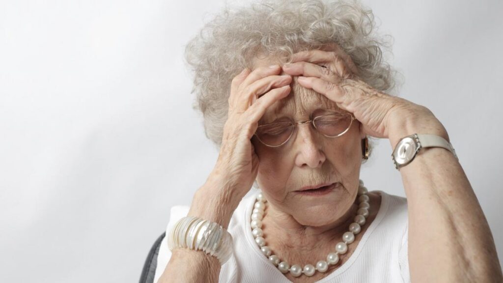 Llevar una vida sana reduce el riesgo de demencia: Minsalud Llevar una vida sana reduce el riesgo de demencia: Minsalud