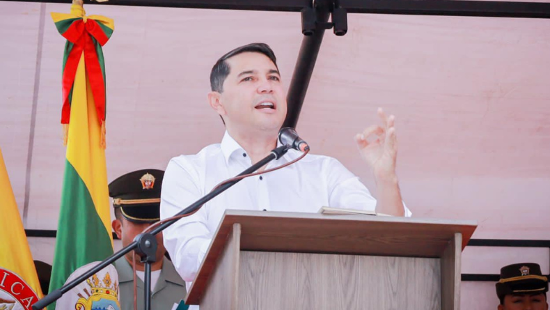 “Ese cuento de vivir sabroso es pura paja”: Hurtado arremetió contra el Gobierno Petro “Ese cuento de vivir sabroso es pura paja”: Hurtado arremetió contra el Gobierno Petro