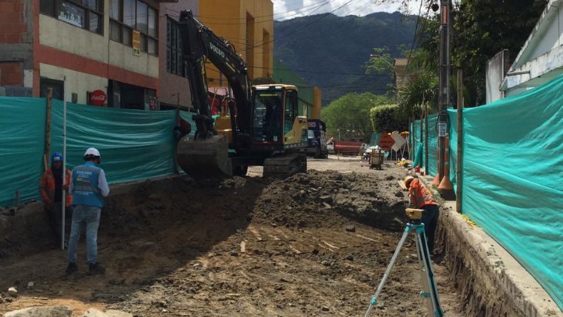 Inició la recuperación vial en El Salado, Villa Café y Belén