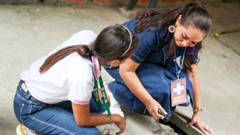 Vigilan colegios de Ibagué para frenar casos de dengue Vigilan colegios de Ibagué para frenar casos de dengue