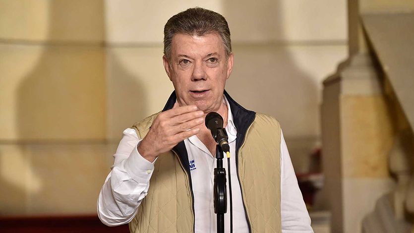 Servidores públicos podrán participar en campañas del plebiscito: Santos Servidores públicos podrán participar en campañas del plebiscito: Santos