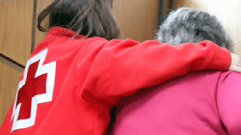 Capacítese en primeros auxilios psicológicos y aprenda a atender una crisis emocional