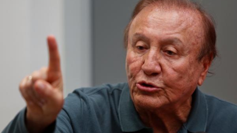 «Cambiar no es poner a Roy Barreras, Benedetti o a Piedad Córdoba»: Rodolfo Hernández a Gustavo Petro «Cambiar no es poner a Roy Barreras, Benedetti o a Piedad Córdoba»: Rodolfo Hernández a Gustavo Petro