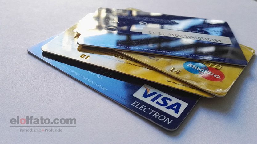 Cómo diferir las cuotas de la tarjeta de crédito Cómo diferir las cuotas de la tarjeta de crédito