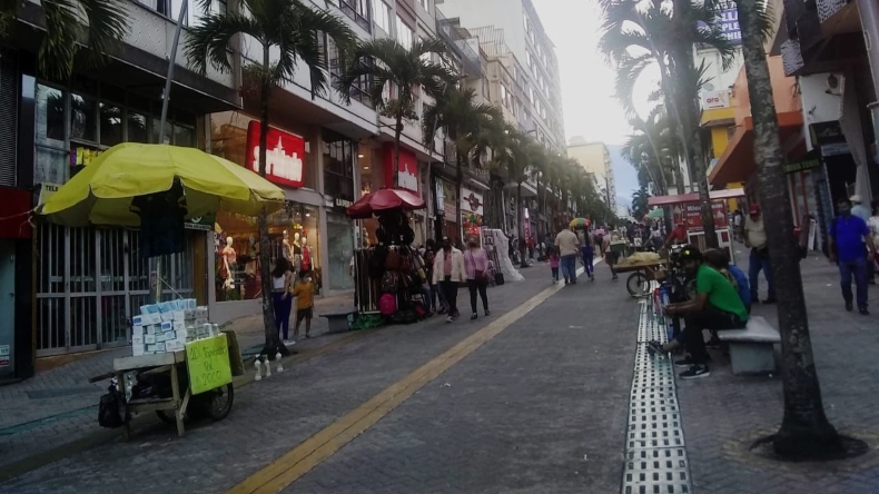 Explotación de menores para trabajar e inseguridad: los problemas detrás de la invasión de espacio público en Ibagué