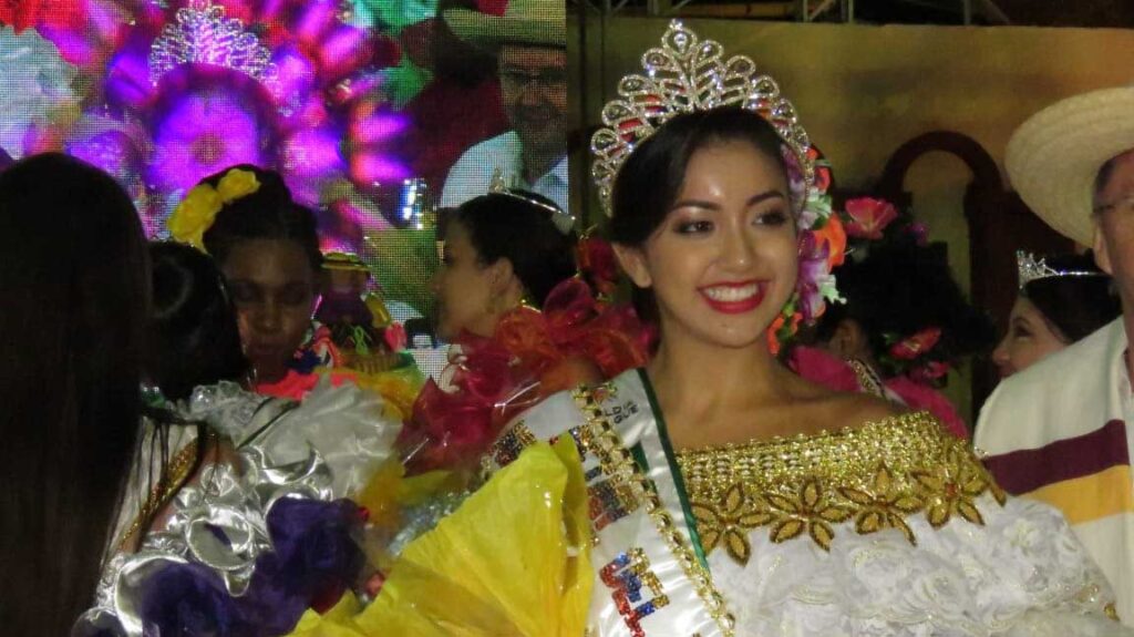 Tolima se quedó con el Reinado Nacional del Folclor Tolima se quedó con el Reinado Nacional del Folclor