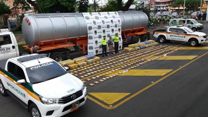 Policía de Ibagué incautó 887 kilos de marihuana que eran movilizados en un camión cisterna