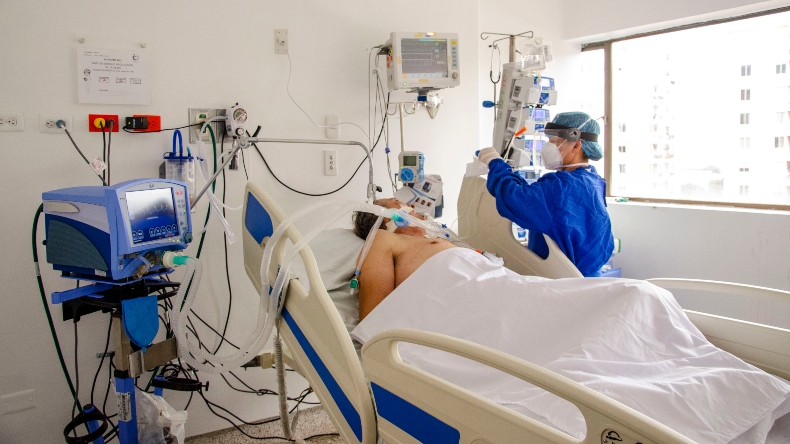 Cifra récord de infectados por COVID-19 en este nuevo ‘pico’: 901 casos en el Tolima Cifra récord de infectados por COVID-19 en este nuevo ‘pico’: 901 casos en el Tolima