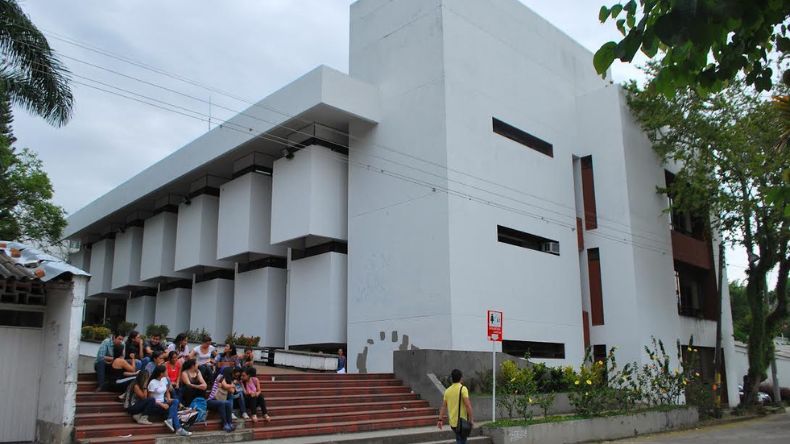 Por acoso sexual inhabilitan por 10 años a docente de la Universidad del Tolima Por acoso sexual inhabilitan por 10 años a docente de la Universidad del Tolima