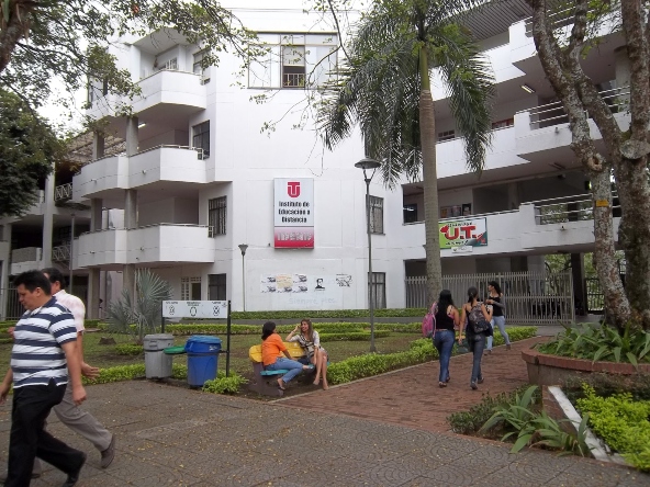 Falla técnica generaba recibo de pago a estudiantes en la UT, pese al anuncio de matrícula cero Falla técnica generaba recibo de pago a estudiantes en la UT, pese al anuncio de matrícula cero