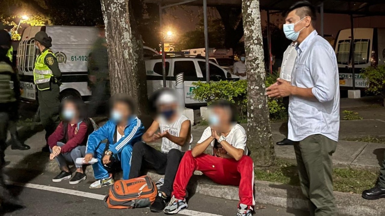 Imponen comparendos a vándalos que atacaron las instalaciones del Icetex en Ibagué Imponen comparendos a vándalos que atacaron las instalaciones del Icetex en Ibagué