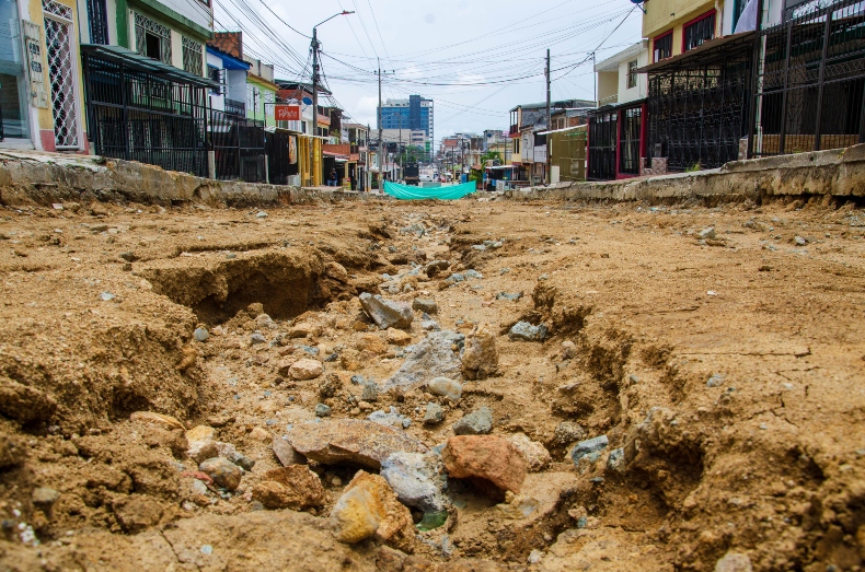 Admiten acción popular para que Alcaldía de Ibagué pavimente la vía principal del barrio Calarcá Admiten acción popular para que Alcaldía de Ibagué pavimente la vía principal del barrio Calarcá