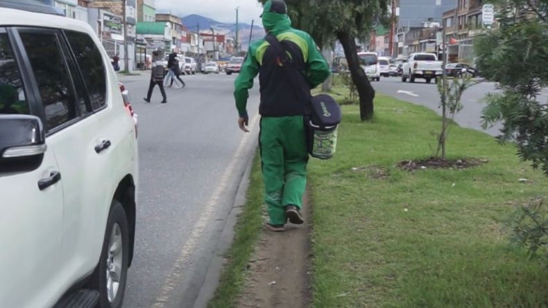 Advertencia a Crem Helado y Vive 100 por contratar vendedores en condiciones precarias Advertencia a Crem Helado y Vive 100 por contratar vendedores en condiciones precarias