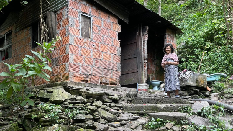 El abandono y las malas condiciones en las que viven dos adultos mayores en Ibagué El abandono y las malas condiciones en las que viven dos adultos mayores en Ibagué