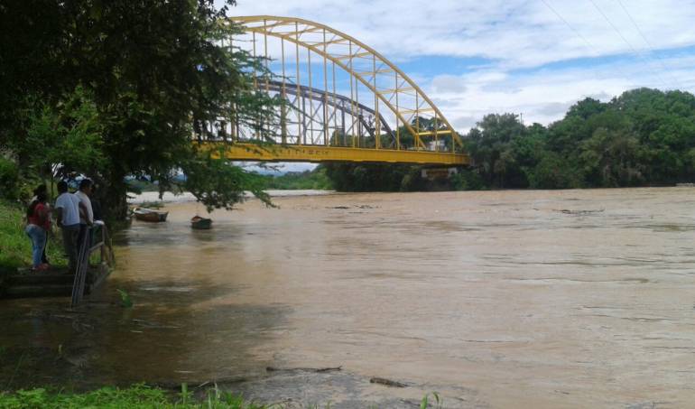 Alcalde de Saldaña aseguró que la explotación de oro en Ataco puede traer graves afectaciones ambientales Alcalde de Saldaña aseguró que la explotación de oro en Ataco puede traer graves afectaciones ambientales