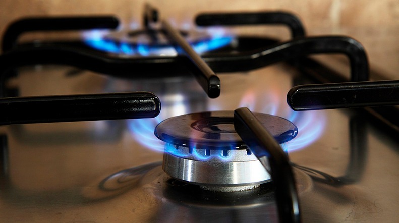 Usuarios de Alcanos denuncian desmesurados cobros en la factura de gas domiciliario en el Tolima Usuarios de Alcanos denuncian desmesurados cobros en la factura de gas domiciliario en el Tolima