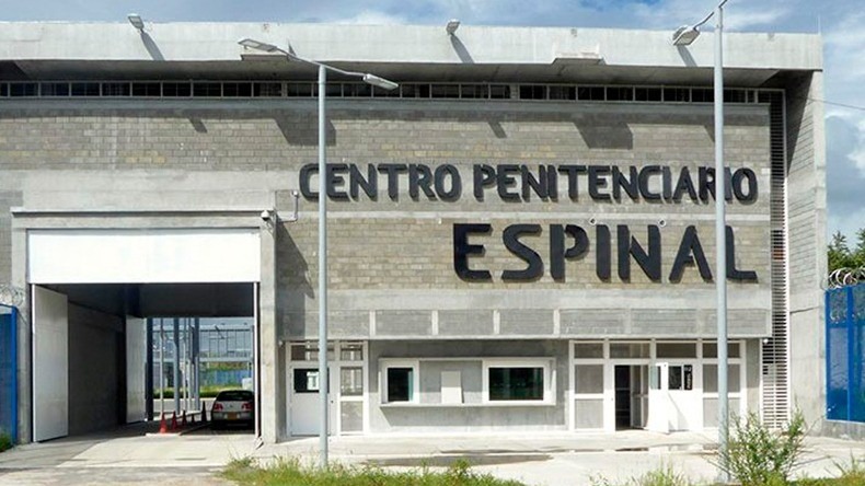 Secretario de Salud del Tolima (E) asegura que en la cárcel de El Espinal hay casi 300 casos positivos de COVID-19 Secretario de Salud del Tolima (E) asegura que en la cárcel de El Espinal hay casi 300 casos positivos de COVID-19