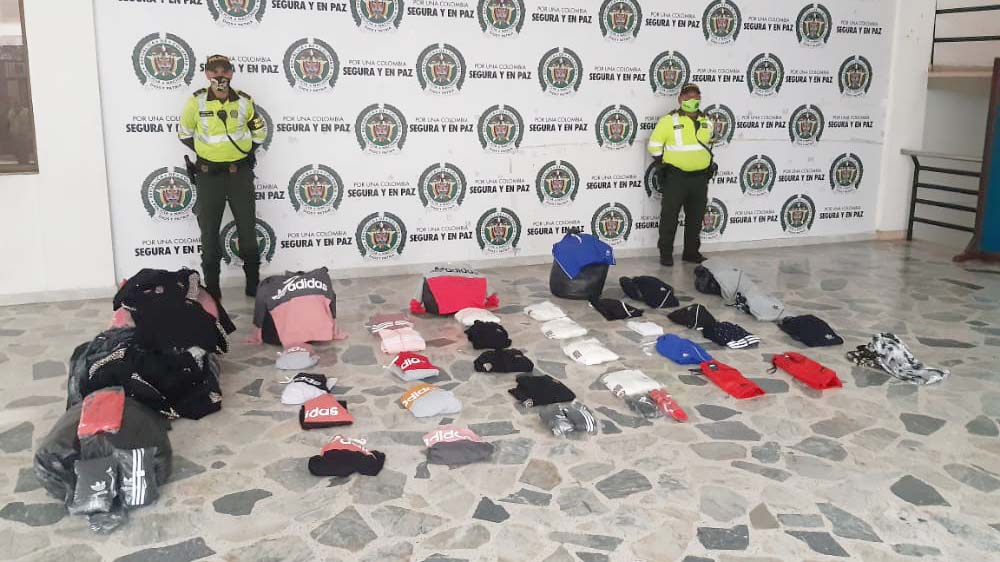 En Ibagué fue incautado un cargamento de ropa de contrabando