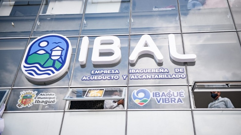 Superservicios ‘raja’ en ejecución y gestión al IBAL