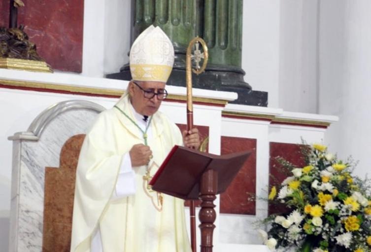 “No se trata de coger la clase de Religión y botarla a la canasta de la basura”: Monseñor Roa “No se trata de coger la clase de Religión y botarla a la canasta de la basura”: Monseñor Roa