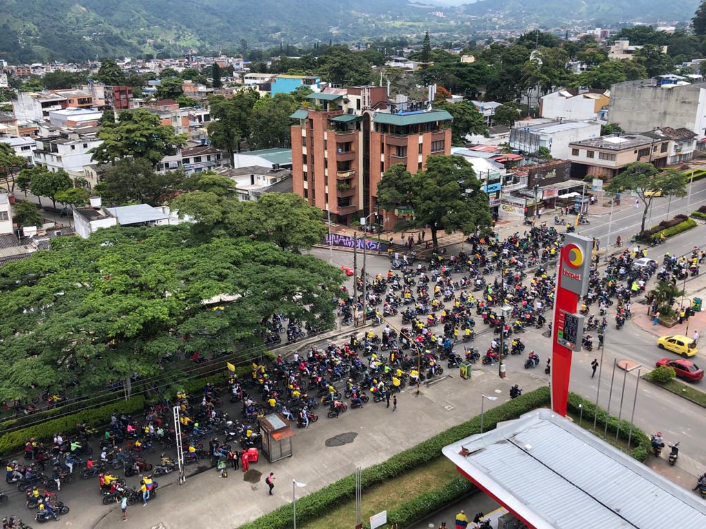 Decretan toque de queda en Ibagué desde las 3:00 de la tarde de este domingo Decretan toque de queda en Ibagué desde las 3:00 de la tarde de este domingo