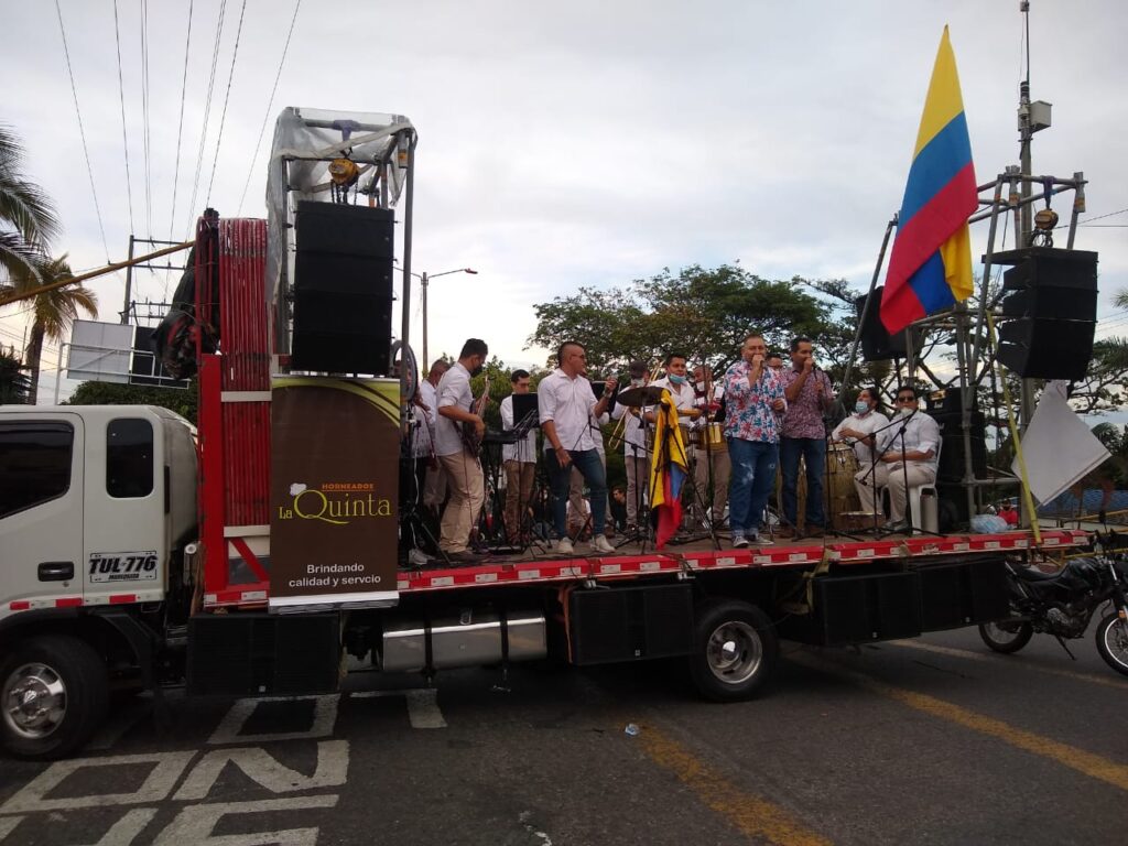 Empresarios locales realizaron concierto durante manifestación de la calle 60 con Quinta