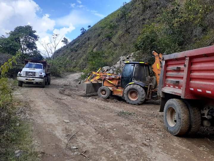 Alcaldía de Roncesvalles invita a líderes comunales intervenir vías terciarias