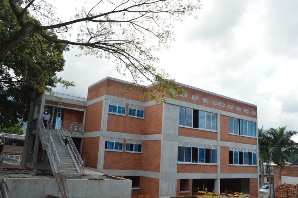 Obras de la institución educativa Celmira Huertas tienen un 81 % de avance Obras de la institución educativa Celmira Huertas tienen un 81 % de avance