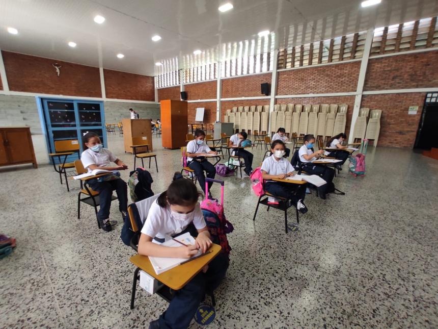 Algunos docentes estarían atemorizando a padres y niños para que no vuelvan a colegios de Ibagué