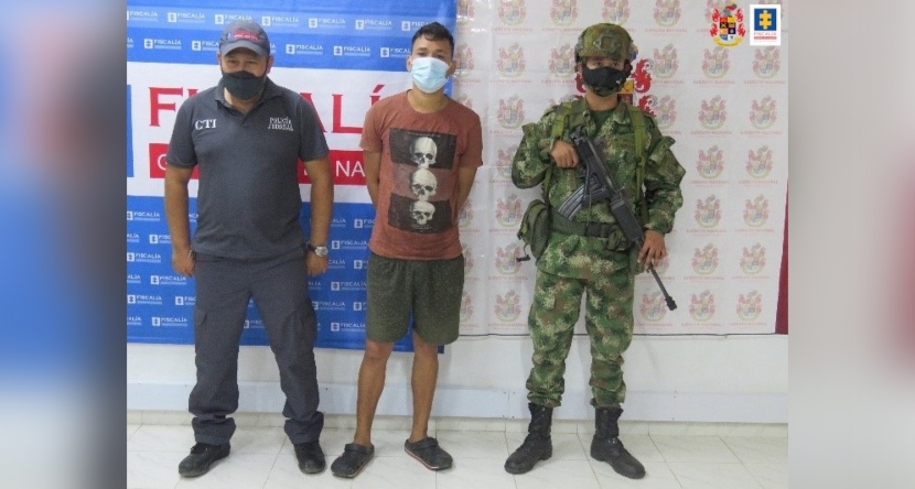 Capturaron a “El Flaco” por destrozos en la estación de Policía de Ambalema Capturaron a “El Flaco” por destrozos en la estación de Policía de Ambalema