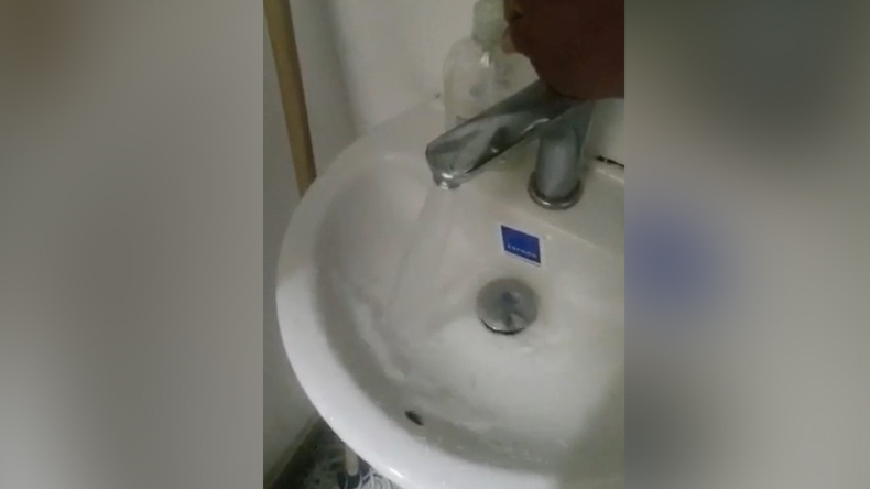 IBAL verificó suministro de agua en edificio Oporto de Ibagué por denuncias de sus residentes IBAL verificó suministro de agua en edificio Oporto de Ibagué por denuncias de sus residentes