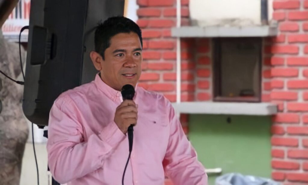 «Ganan indulgencias con avemarías ajenas»: concejal Bermúdez sobre recursos para el Centro de Víctimas «Ganan indulgencias con avemarías ajenas»: concejal Bermúdez sobre recursos para el Centro de Víctimas