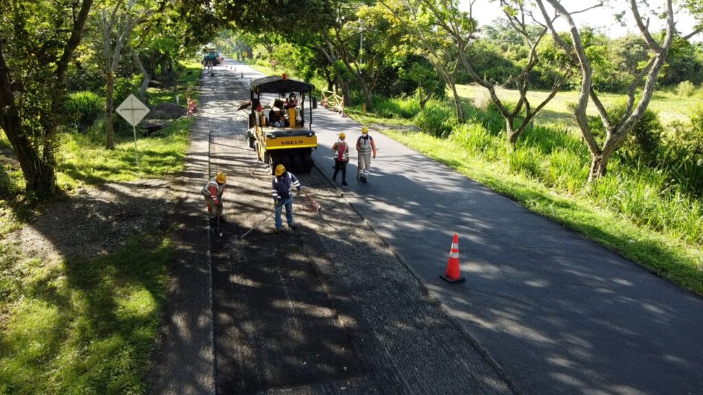 Obras de rehabilitación en la vía Cambao – Manizales van en un 43% de ejecución