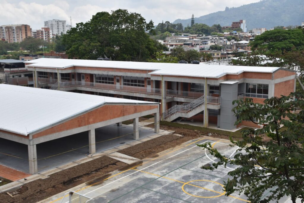 Obras de ampliación y remodelación de la Escuela Normal Superior de Ibagué estarán listas a finales de marzo Obras de ampliación y remodelación de la Escuela Normal Superior de Ibagué estarán listas a finales de marzo