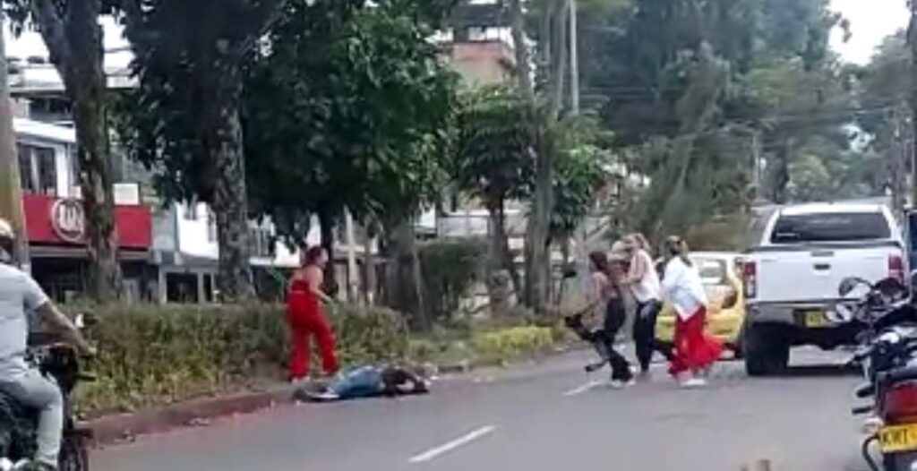 «No fue un sicariato, fue un intento de robo con arma traumática»: Milton Restrepo, sobre lo ocurrido en el Calarcá «No fue un sicariato, fue un intento de robo con arma traumática»: Milton Restrepo, sobre lo ocurrido en el Calarcá