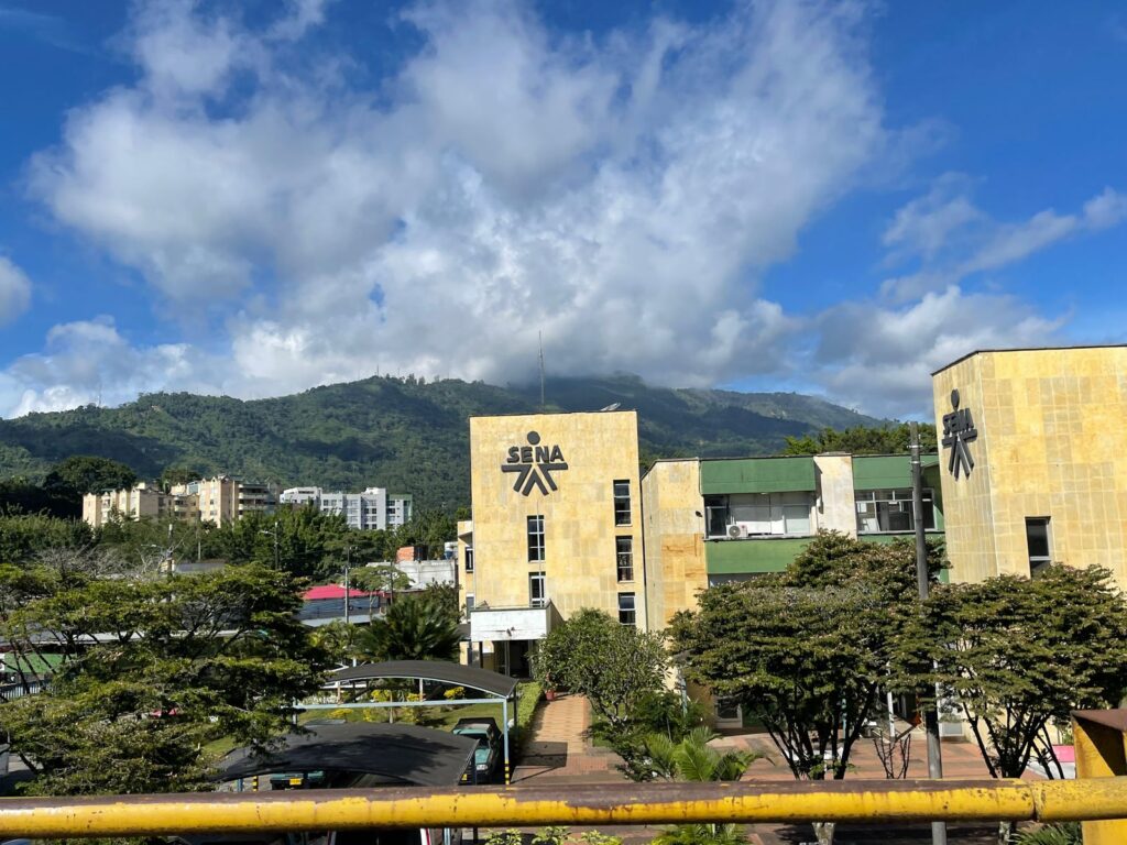 Mujeres podrán postularse a más de 250 vacantes en el Tolima Mujeres podrán postularse a más de 250 vacantes en el Tolima