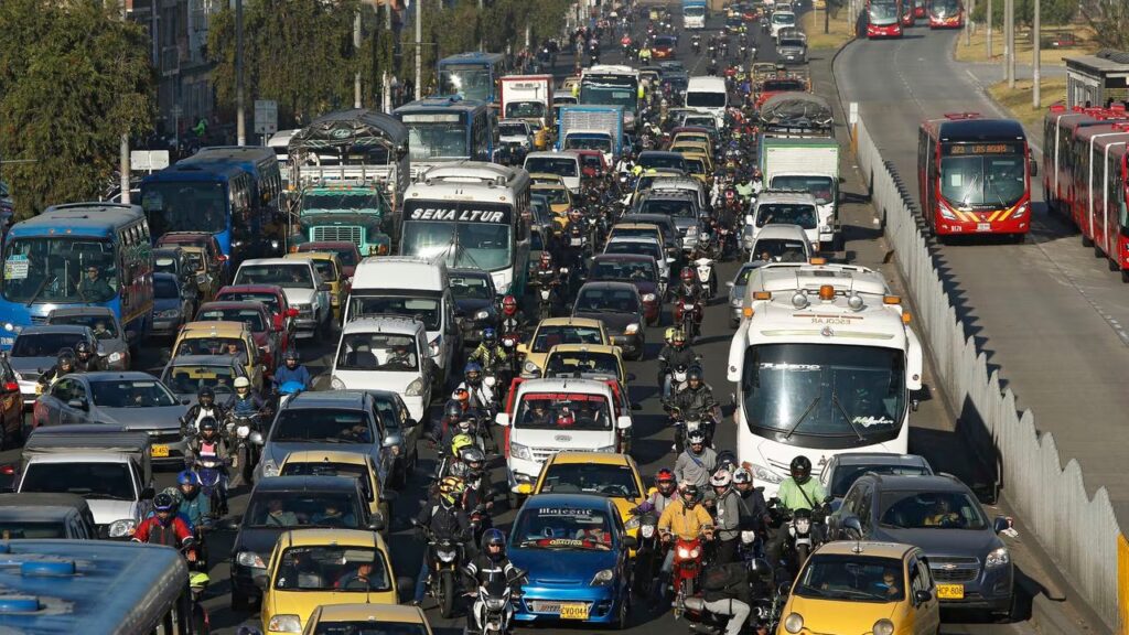 Gobierno de Petro promete subterráneos para entrar a Soacha y evitar trancones Gobierno de Petro promete subterráneos para entrar a Soacha y evitar trancones
