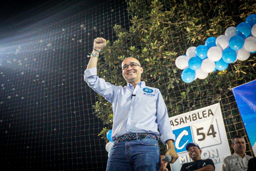 Jorge Bolívar pica en punta y logra ventaja en encuesta a la Alcaldía de Ibagué Jorge Bolívar pica en punta y logra ventaja en encuesta a la Alcaldía de Ibagué