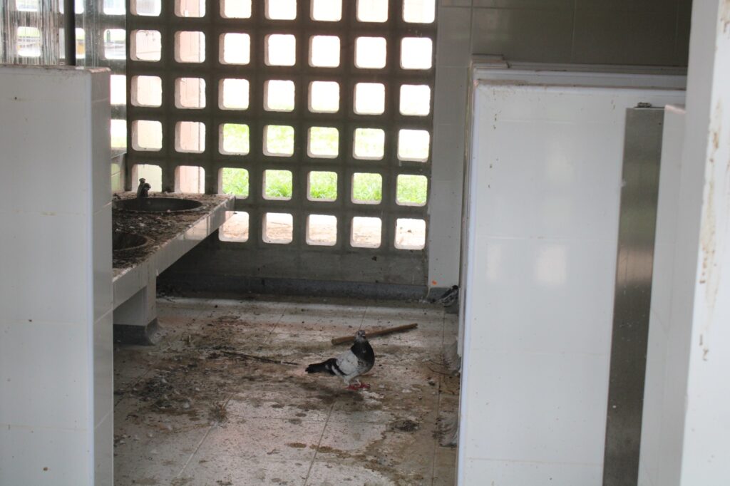 Instalaciones de la Normal Superior no se han estrenado y ya están deterioradas Instalaciones de la Normal Superior no se han estrenado y ya están deterioradas