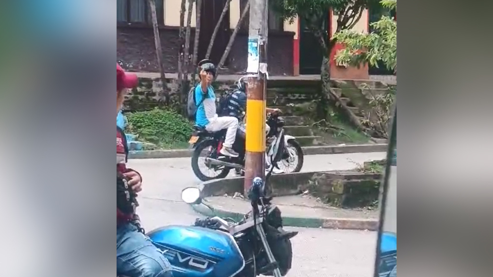 Mujer se negó a recibir billetes falsos en Ibagué y la amenazaron con una navaja Mujer se negó a recibir billetes falsos en Ibagué y la amenazaron con una navaja