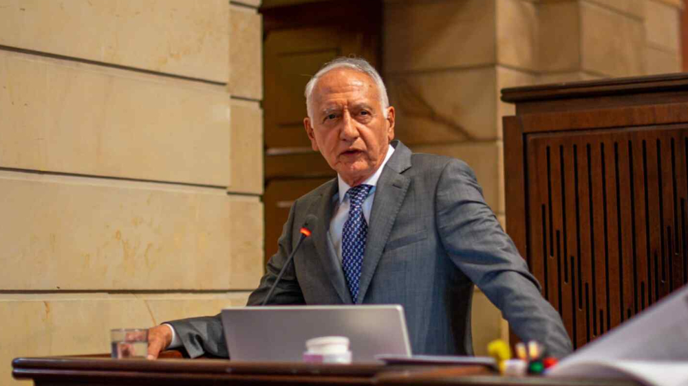Las horas difíciles del ministro de Salud, Guillermo Alfonso Jaramillo Las horas difíciles del ministro de Salud, Guillermo Alfonso Jaramillo